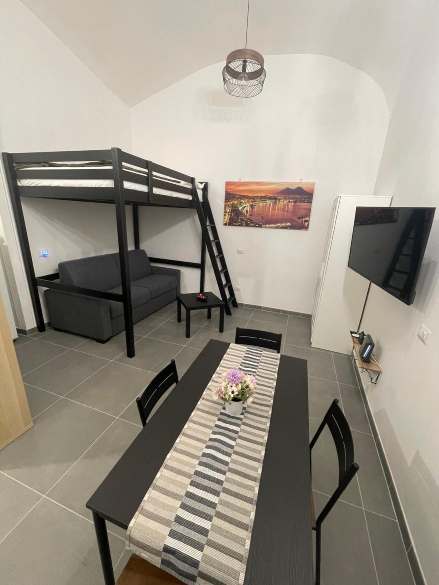 La Maison Di Elena Napels Buitenkant foto